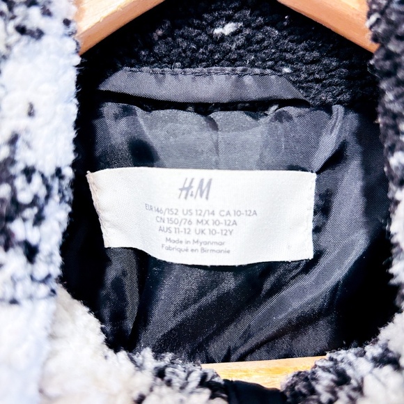 H&M Black & White Teddy Jacket - Picture 9 of 10